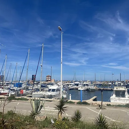 Climatise Pres De La Avec Parking - 4/5 Personnes - Fr-1-782-2 Lejlighed Le Barcarès
